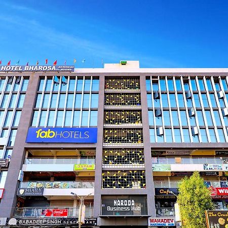 Fabhotel Bharosa Inn Ahmedabad Buitenkant foto
